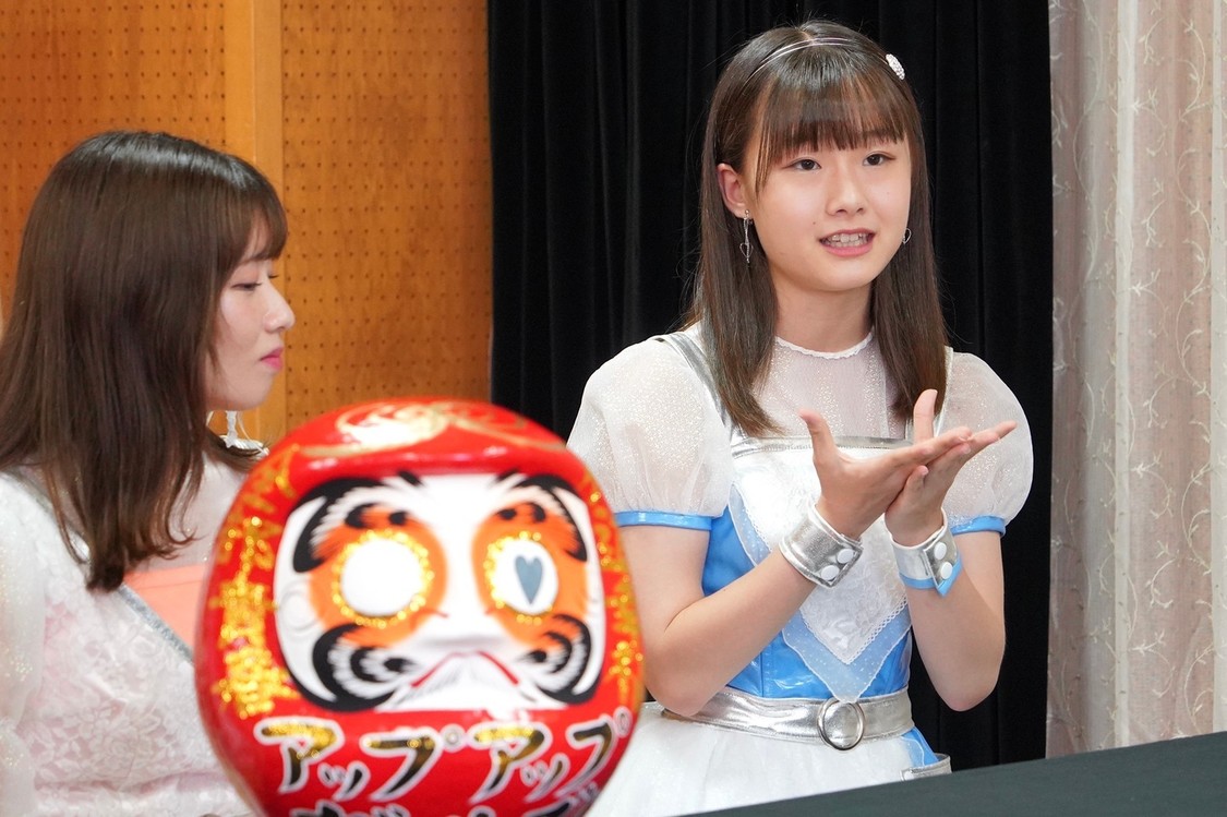 YouTubeチャンネル「にきチャン！」生配信にて