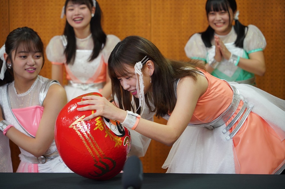 YouTubeチャンネル「にきチャン！」生配信にて