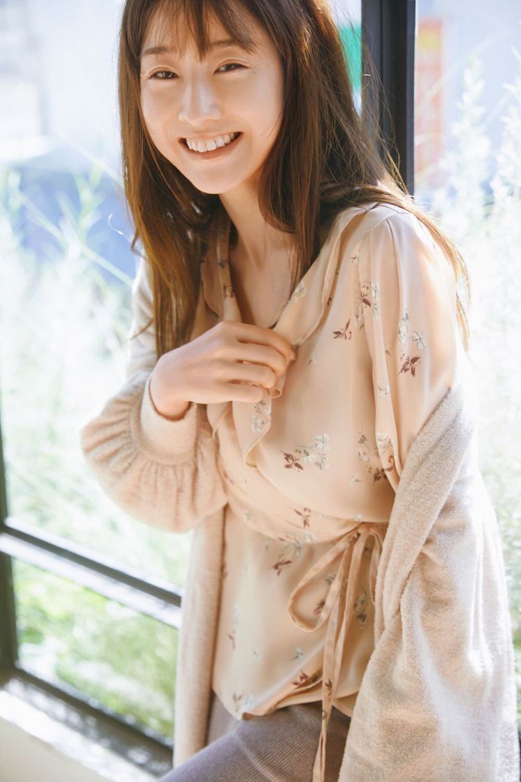 田中みな実「SNIDEL HOME×Minami Tanaka」