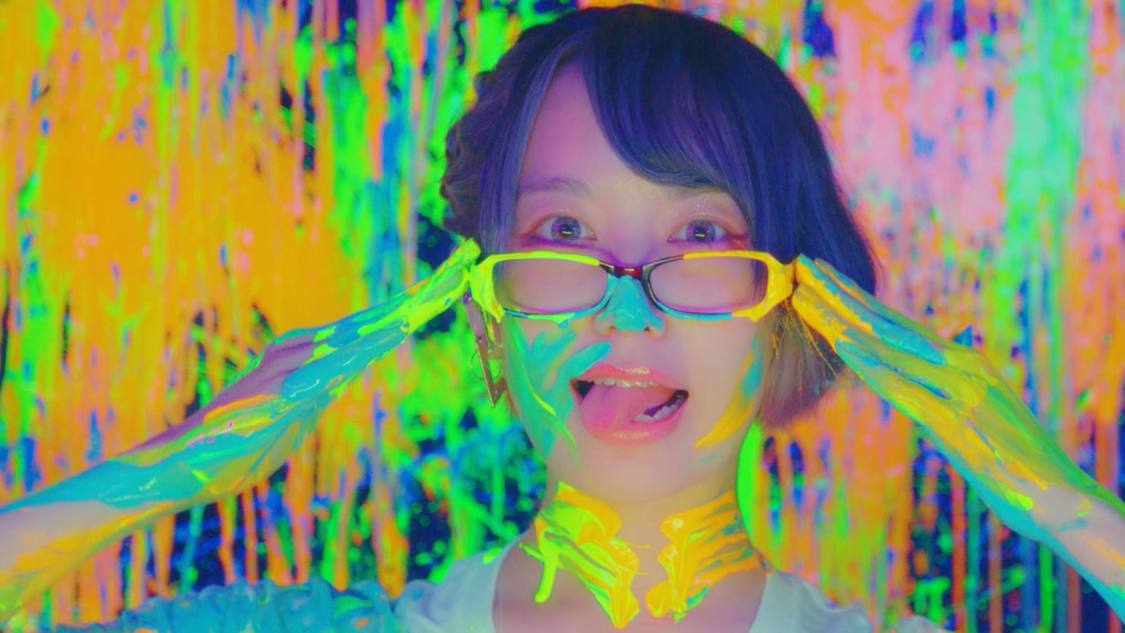 神使轟く、激情の如く。「合法トリップ:ボイルハザード」MVより