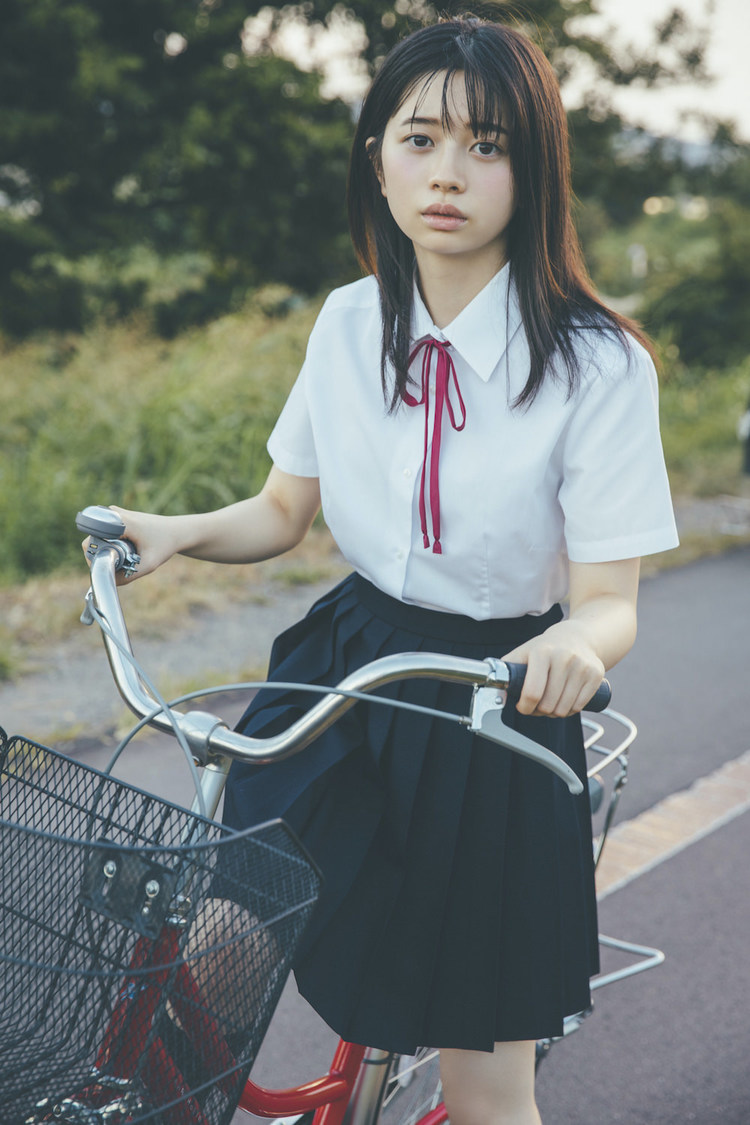 『桜田ひより2021カレンダーブック（仮）』（東京ニュース通信社刊）