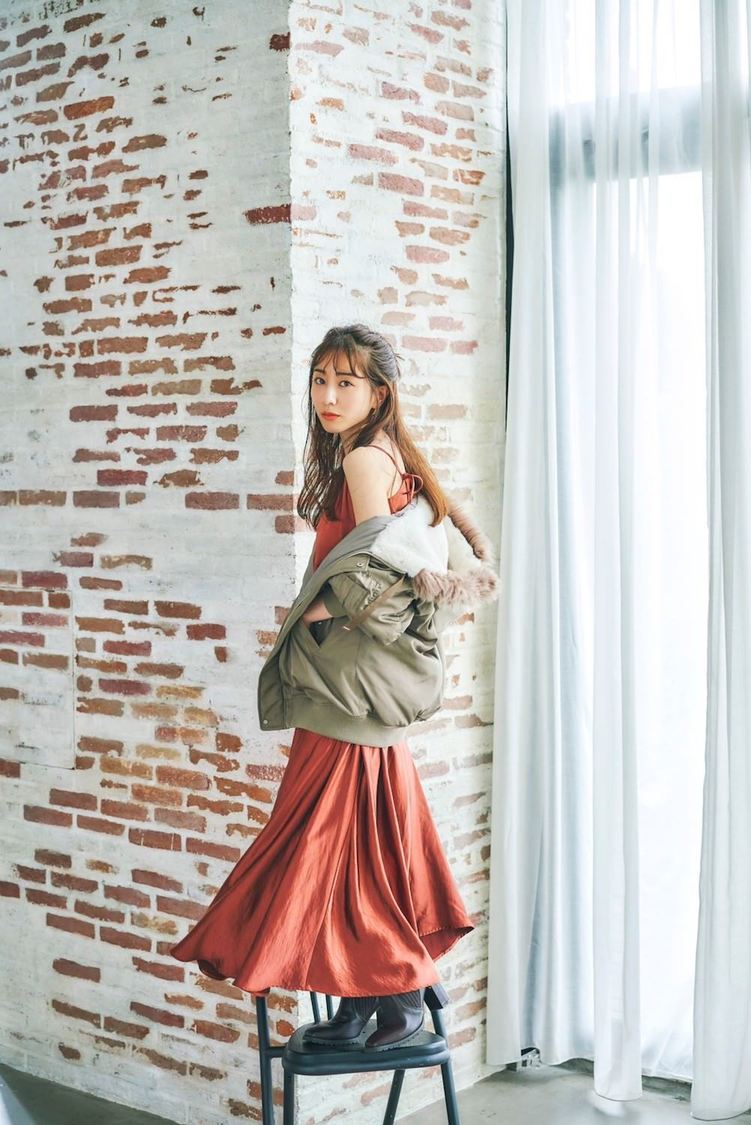 田中みな実　『Dual Duality Double W』より