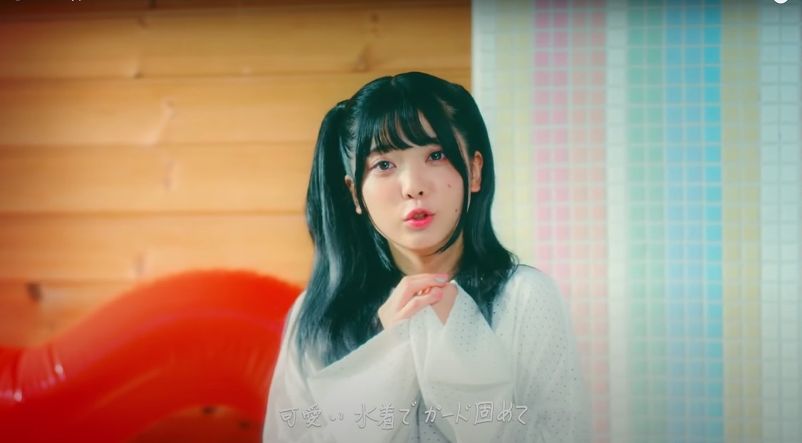 「恋のかけ算　ABCDEFG」MVより