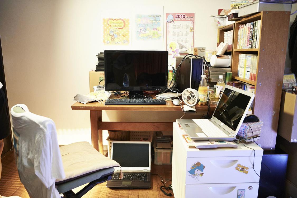 当時を再現した「ネトゲ部屋」セット