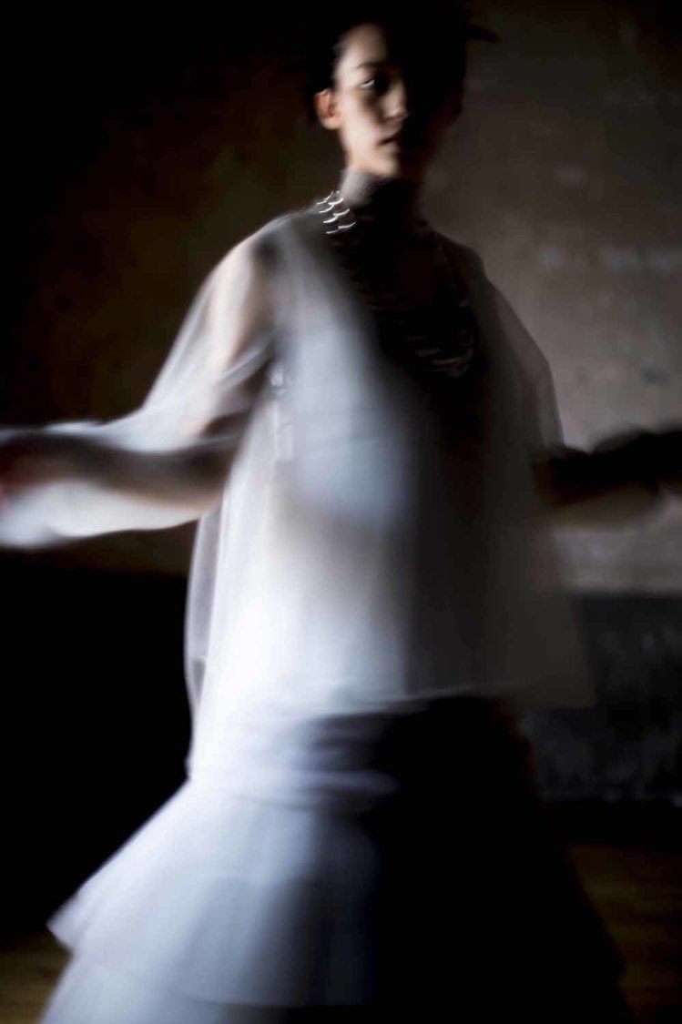 南沙良　Photography by Toru Kitahara