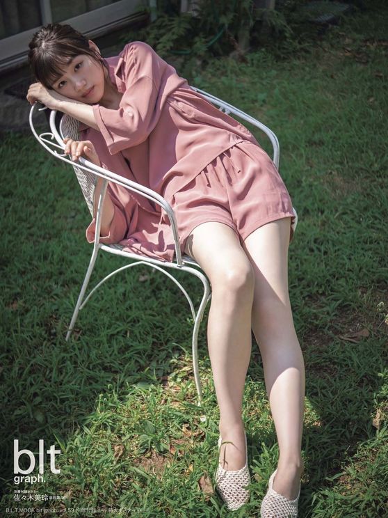 『blt graph. vol.59』別冊付録:佐々木美玲(日向坂46) 特大ポスター3種