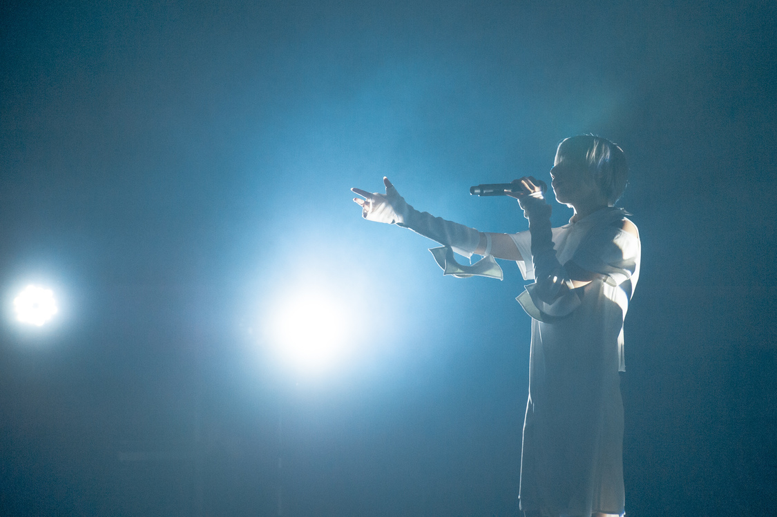 ＜Solitude Hotel 6F hiru＞写真：稲垣謙一