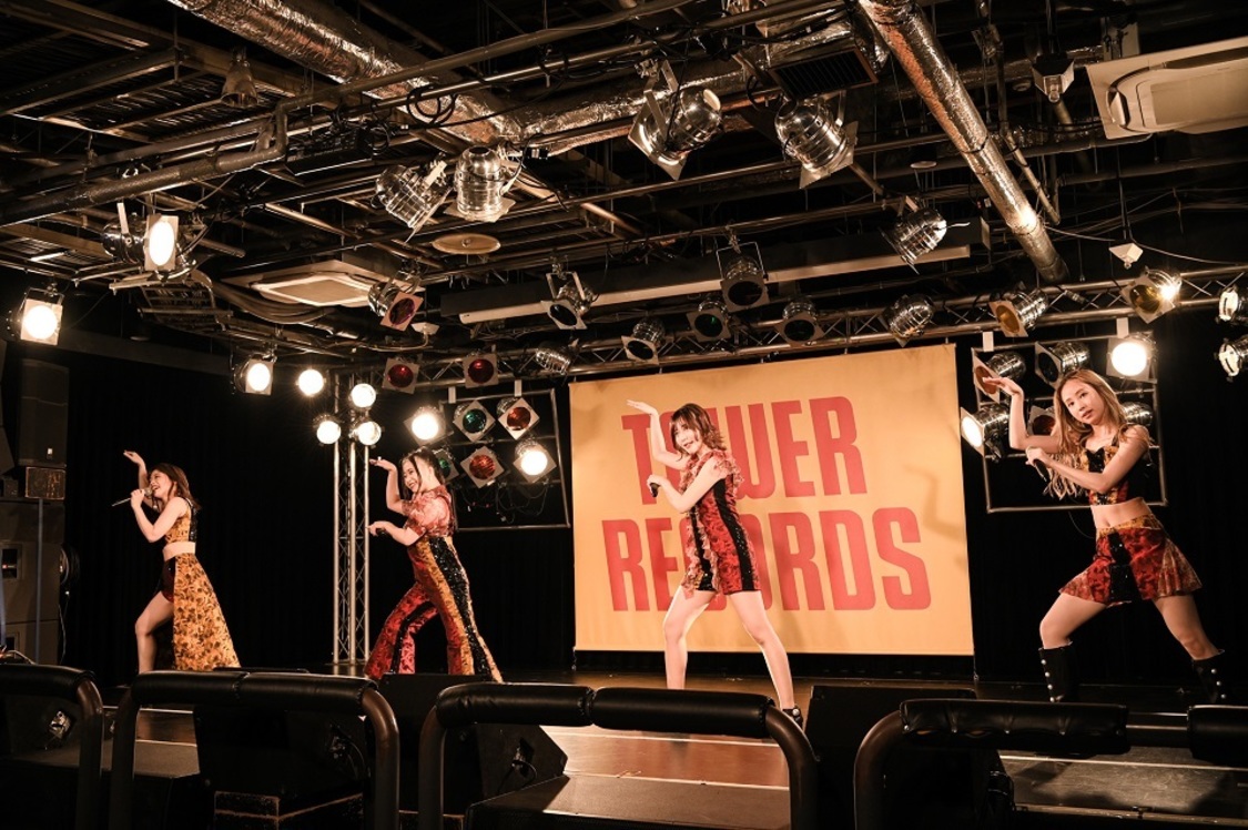 Photo by Yusuke Satou