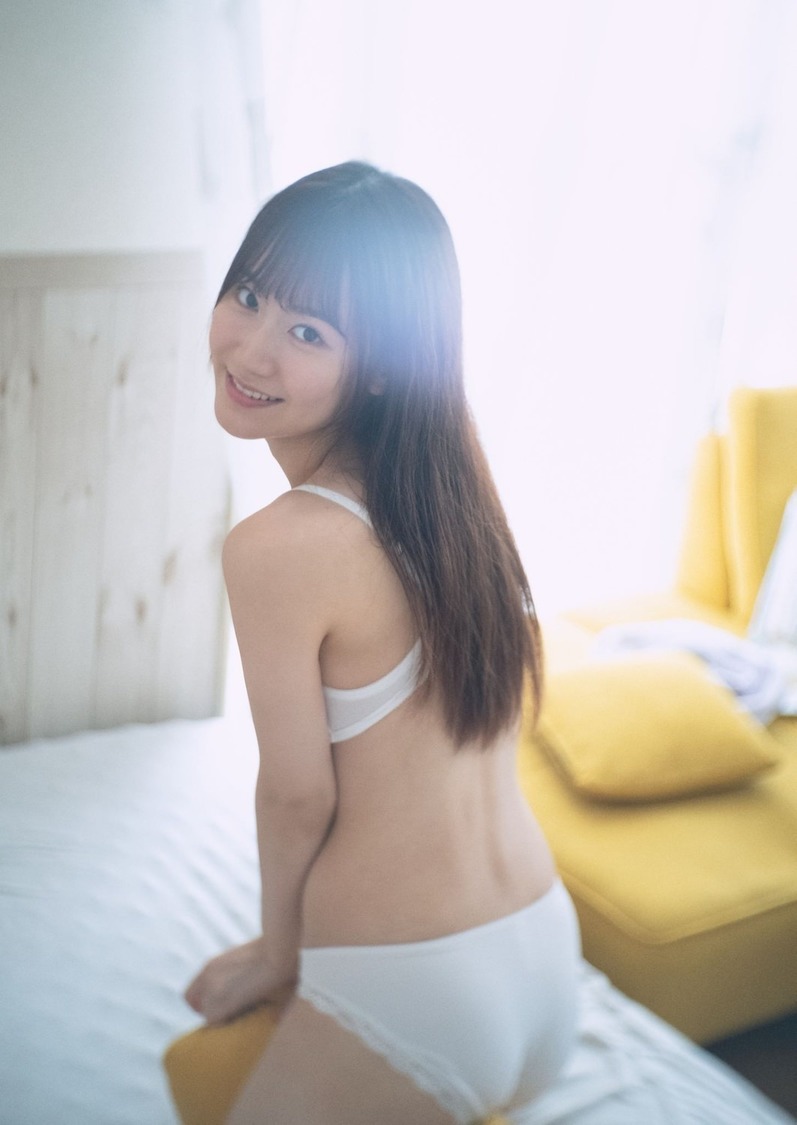 川井マリア『同級生』より