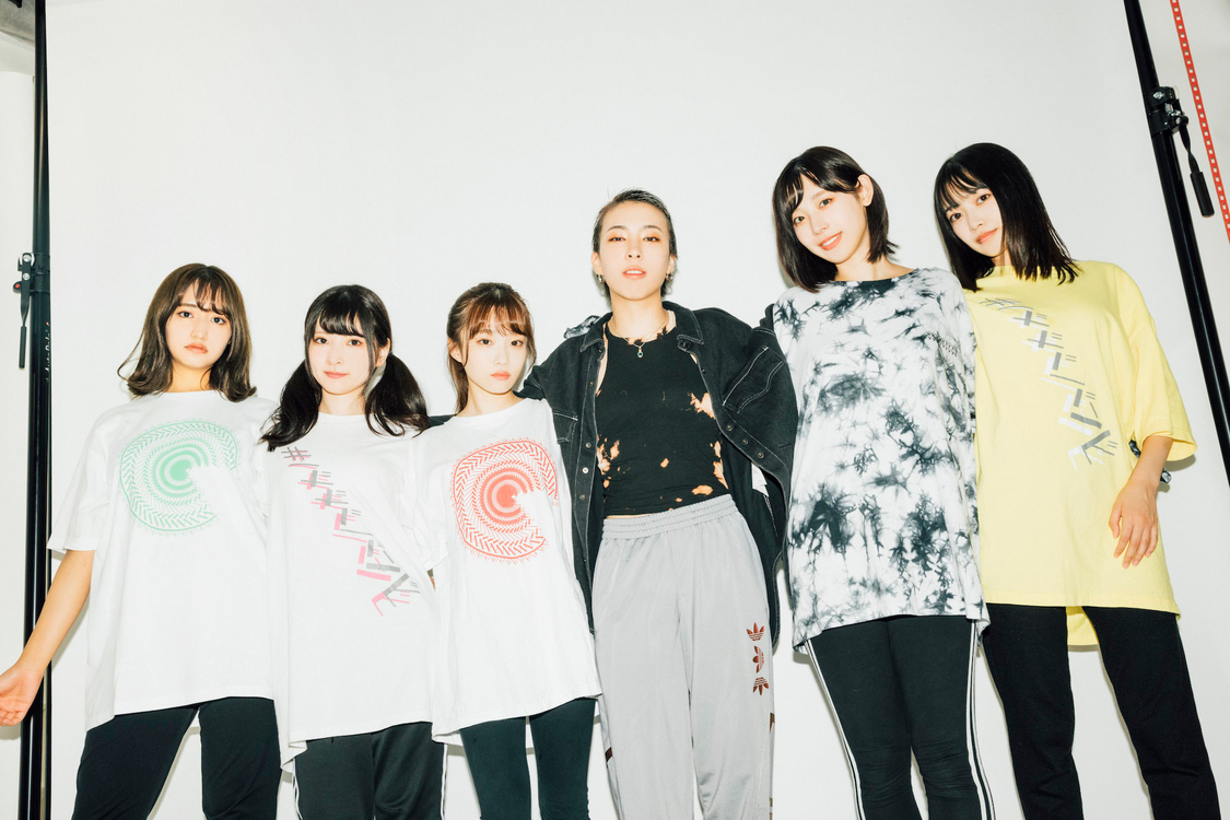 #ババババンビ＆カミヤサキ　（c）横山マサト