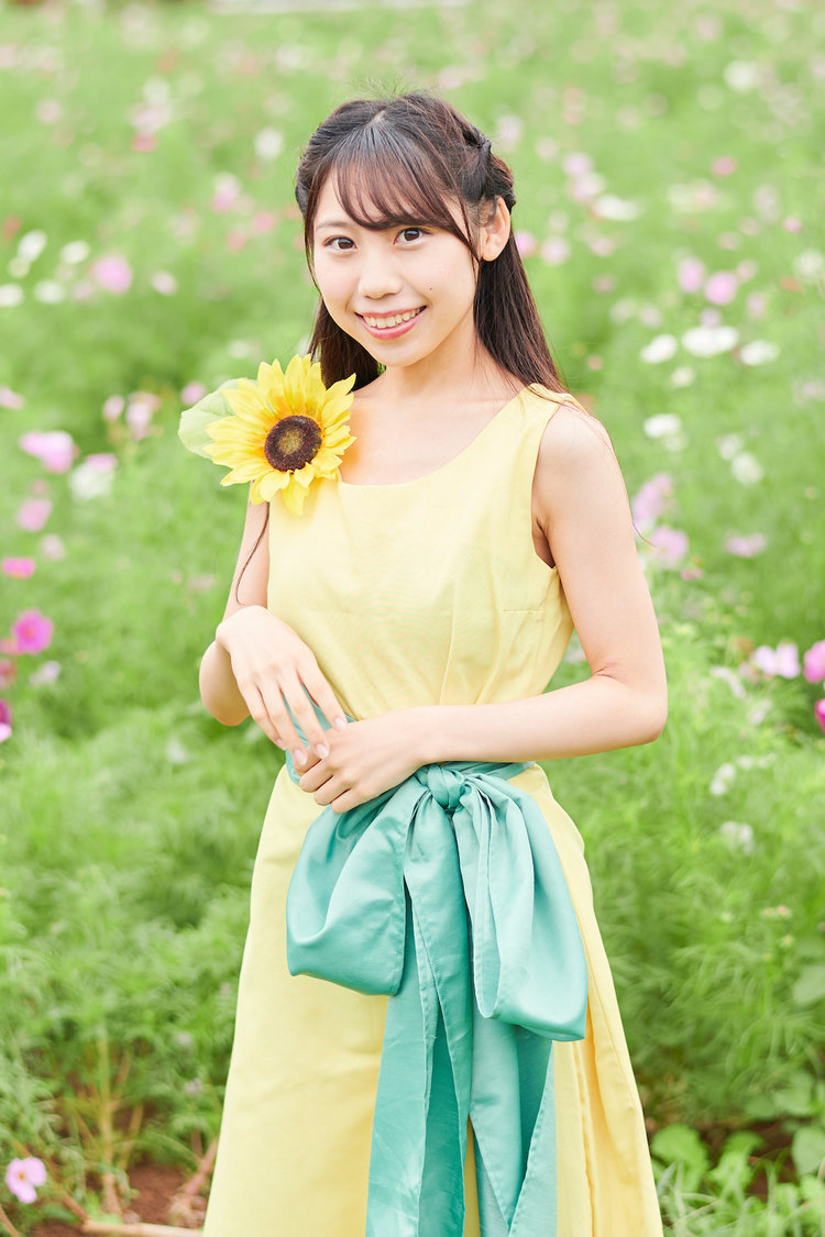 知花瞳（向日葵プリンセス）