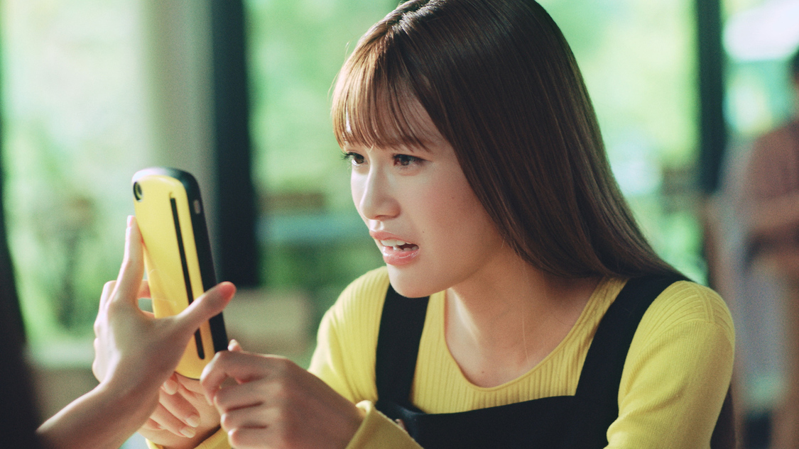 「『17LIVE』ライブなパパ篇」より