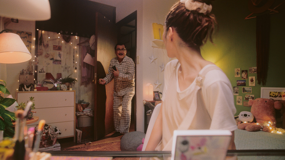 「『17LIVE』ライブなムスメ篇」より