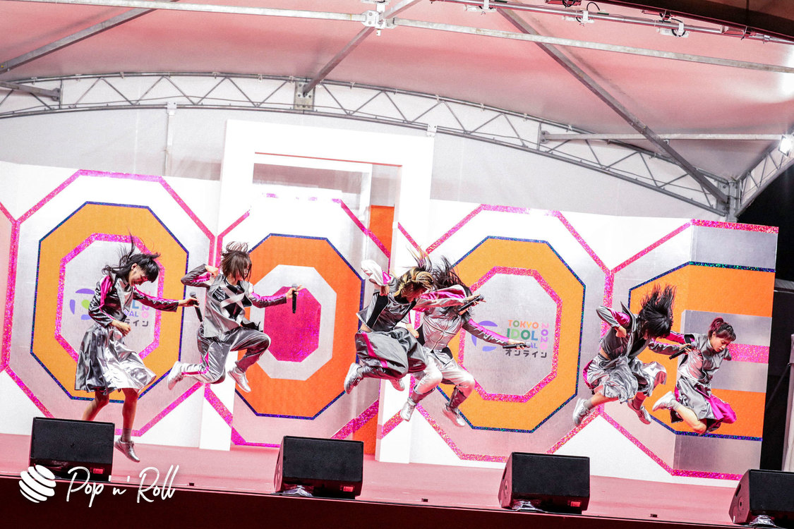 BiSH［TIFオンライン2020フォトレポート］10/4 SMILE GARDEN（19:10-）