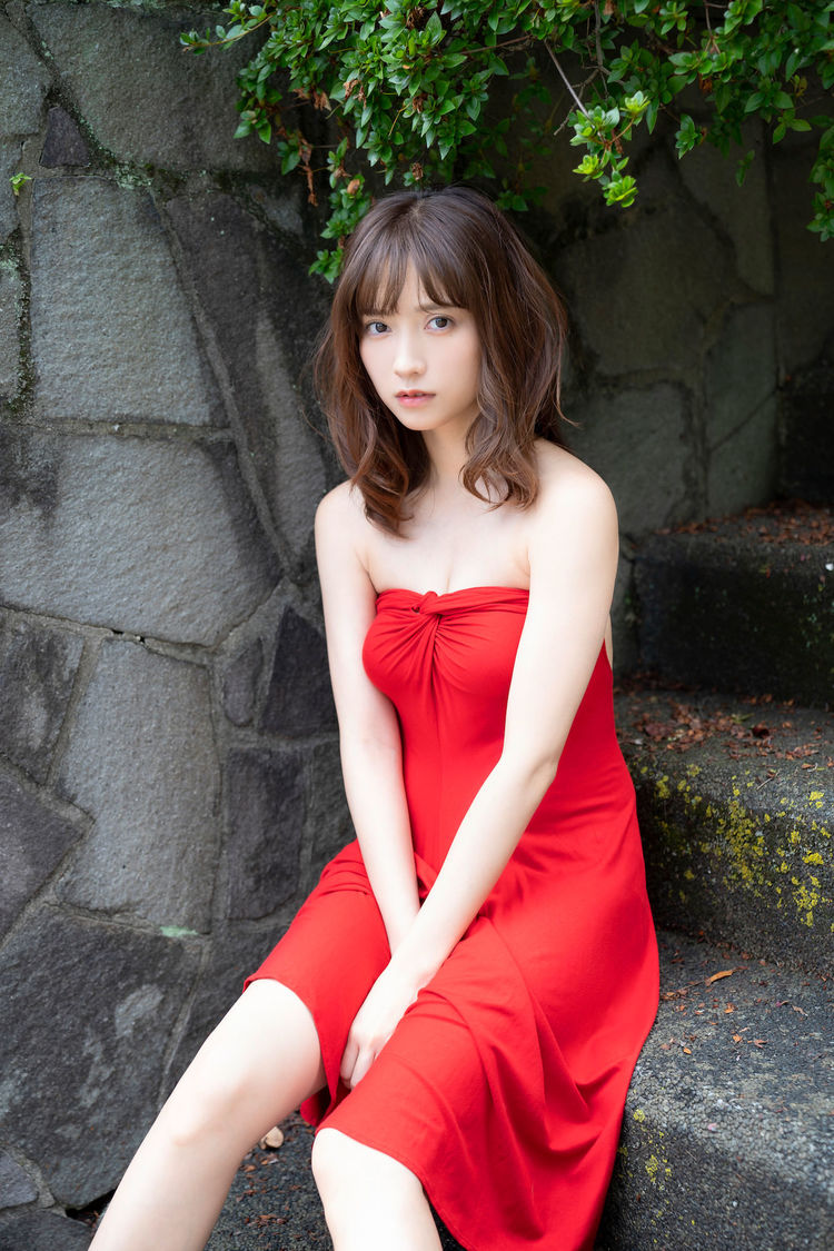 桃月なしこ　（c）小池伸一郎／秋田書店