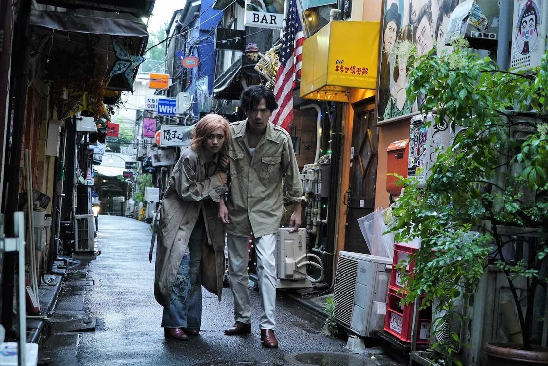 映画『ばるぼら』場面写真（（C）2019『ばるぼら』製作委員会）