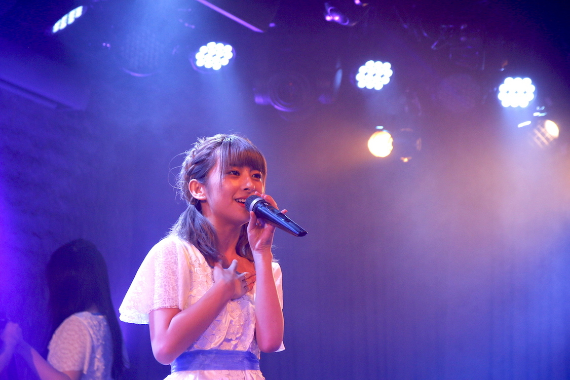 メイビーMEライブ写真