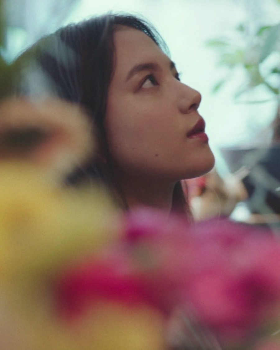 『花とワンピース』より