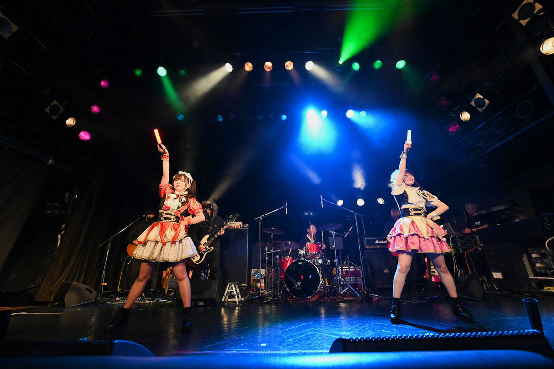 ＜HOT DOG CATワンマンライブ『進め！進め！進め！』＞（10月14日（水）渋谷WWW）