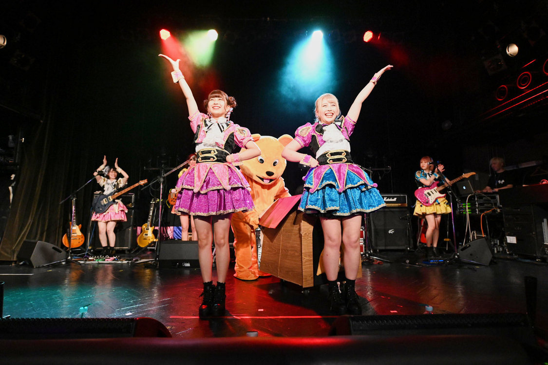 ＜HOT DOG CATワンマンライブ『進め！進め！進め！』＞（10月14日（水）渋谷WWW）