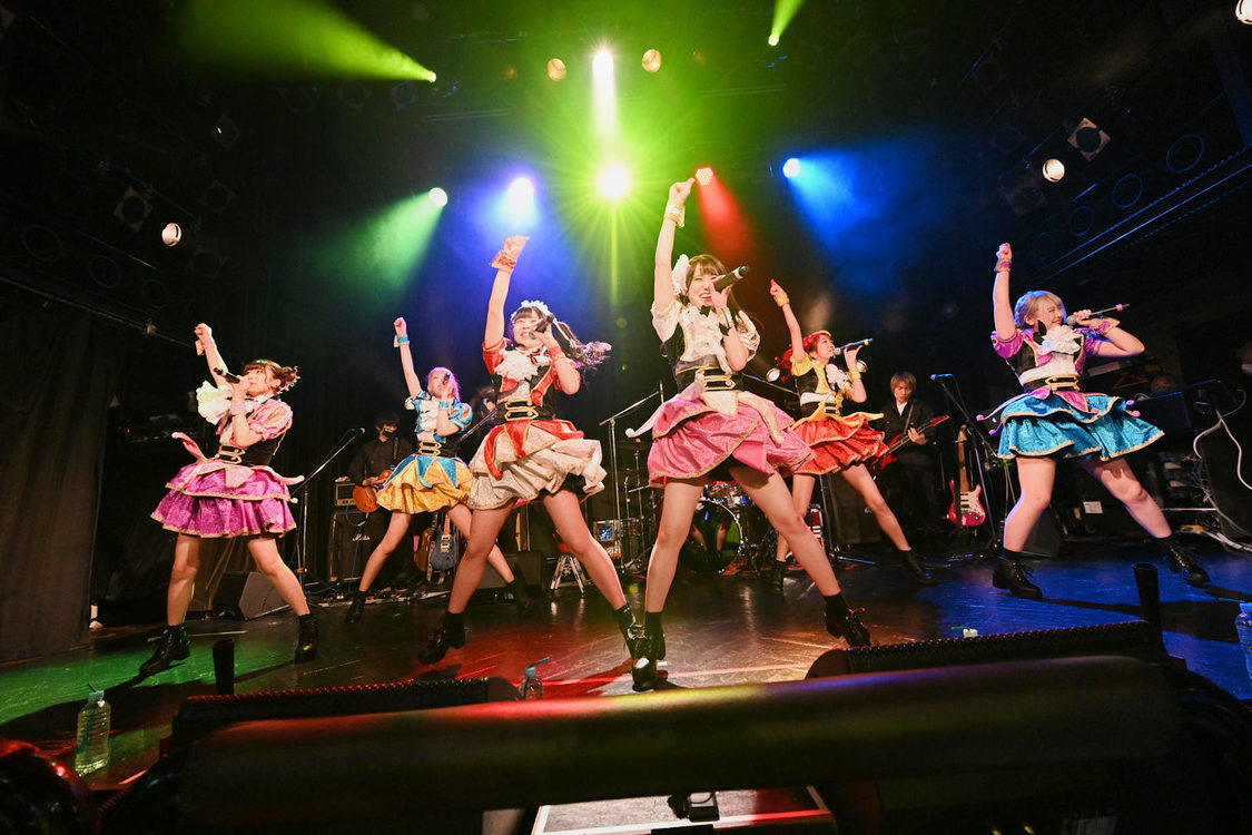 ＜HOT DOG CATワンマンライブ『進め！進め！進め！』＞（10月14日（水）渋谷WWW）