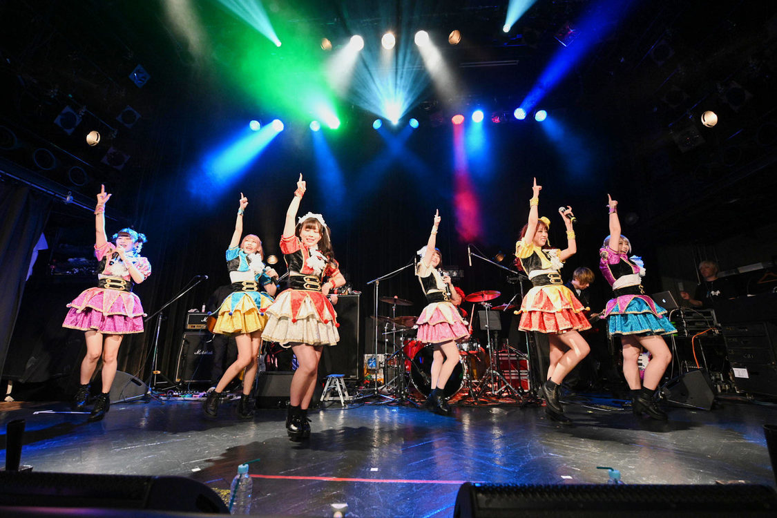 ＜HOT DOG CATワンマンライブ『進め！進め！進め！』＞（10月14日（水）渋谷WWW）