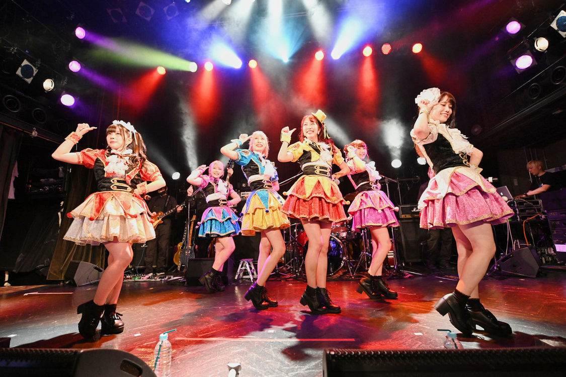 ＜HOT DOG CATワンマンライブ『進め！進め！進め！』＞（10月14日（水）渋谷WWW）