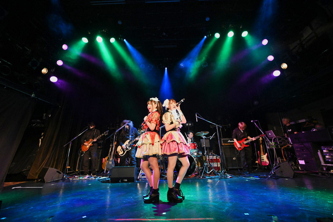 ＜HOT DOG CATワンマンライブ『進め！進め！進め！』＞（10月14日（水）渋谷WWW）