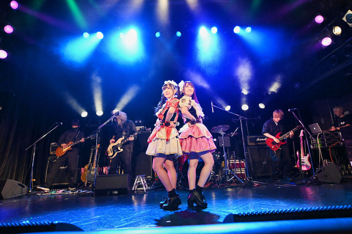 ＜HOT DOG CATワンマンライブ『進め！進め！進め！』＞（10月14日（水）渋谷WWW）