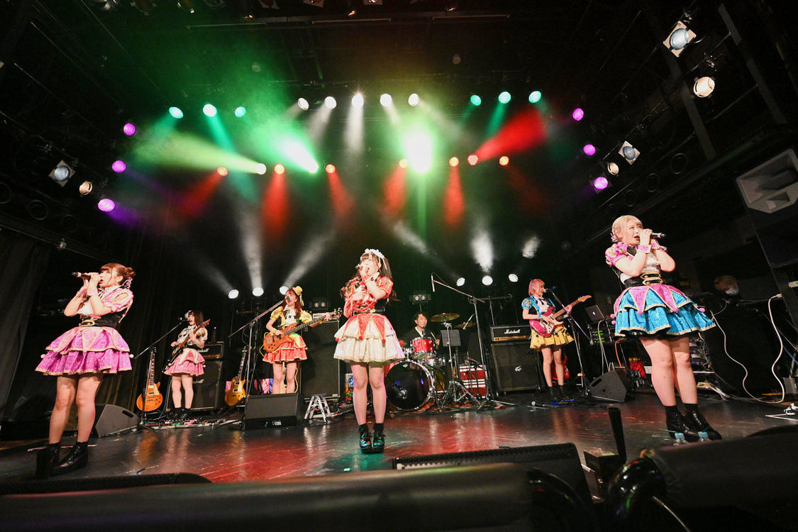 ＜HOT DOG CATワンマンライブ『進め！進め！進め！』＞（10月14日（水）渋谷WWW）