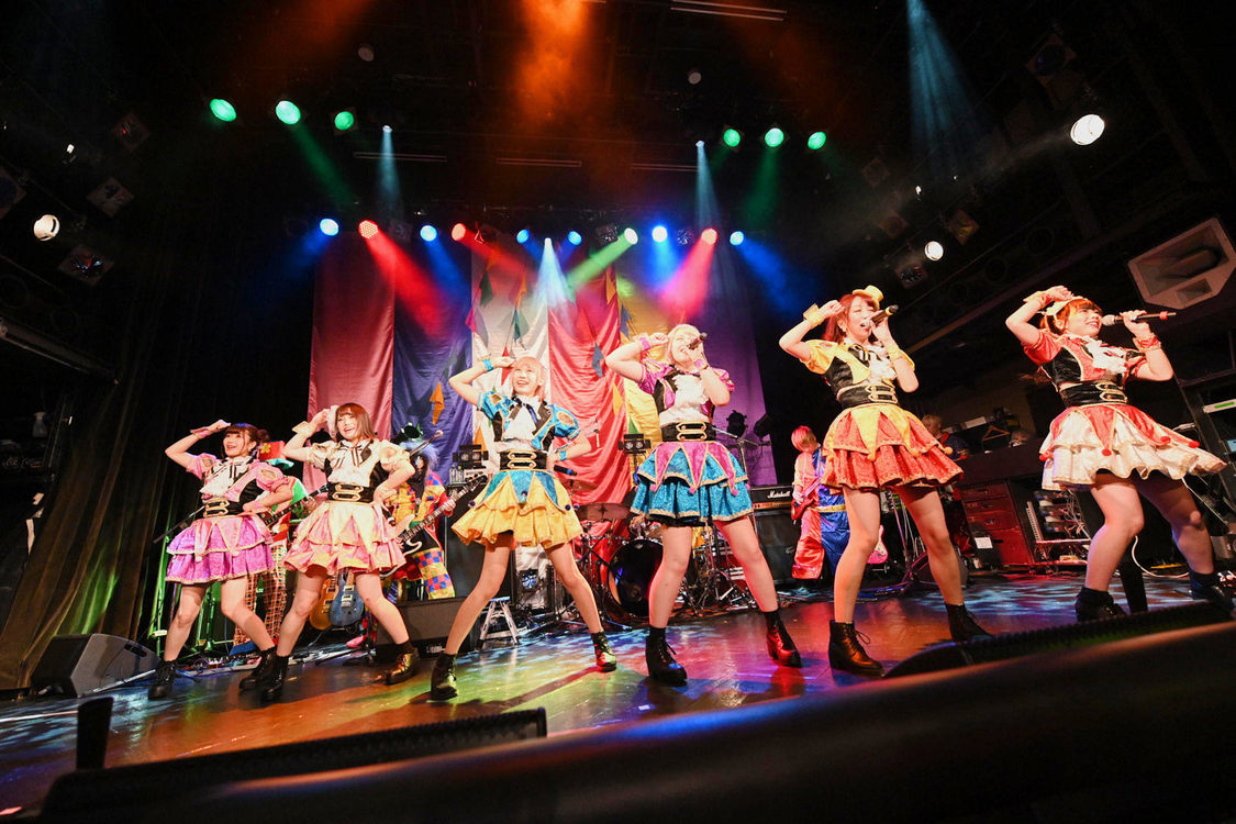 ＜HOT DOG CATワンマンライブ『進め！進め！進め！』＞（10月14日（水）渋谷WWW）