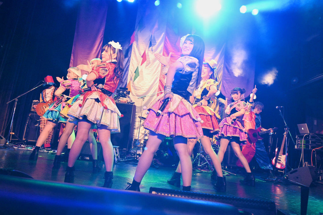 ＜HOT DOG CATワンマンライブ『進め！進め！進め！』＞（10月14日（水）渋谷WWW）