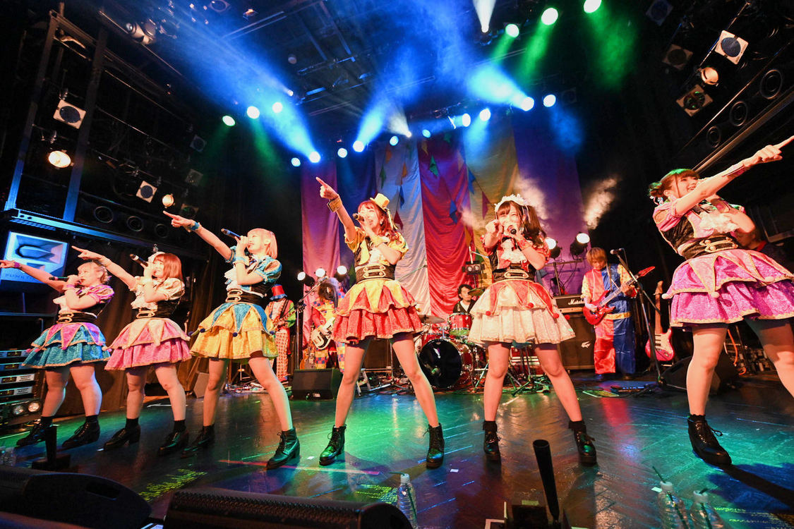 ＜HOT DOG CATワンマンライブ『進め！進め！進め！』＞（10月14日（水）渋谷WWW）