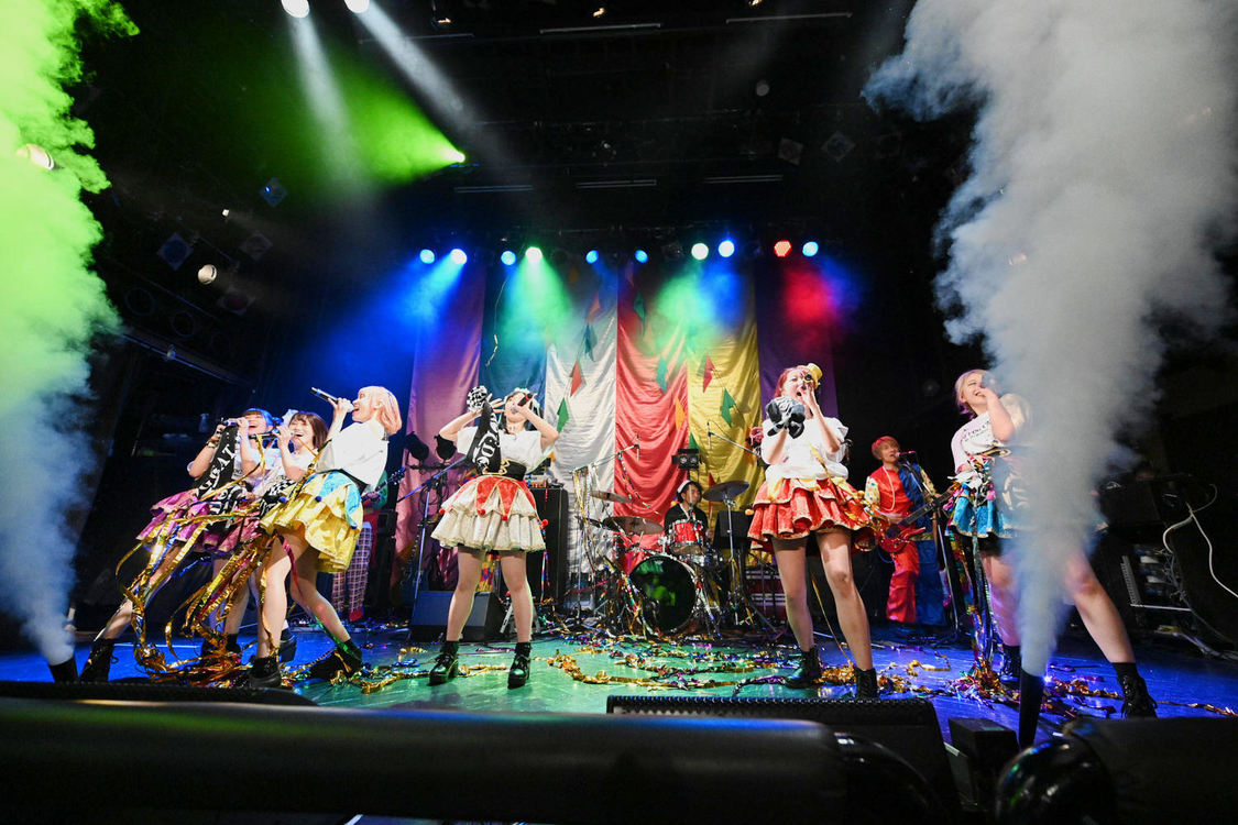 ＜HOT DOG CATワンマンライブ『進め！進め！進め！』＞（10月14日（水）渋谷WWW）