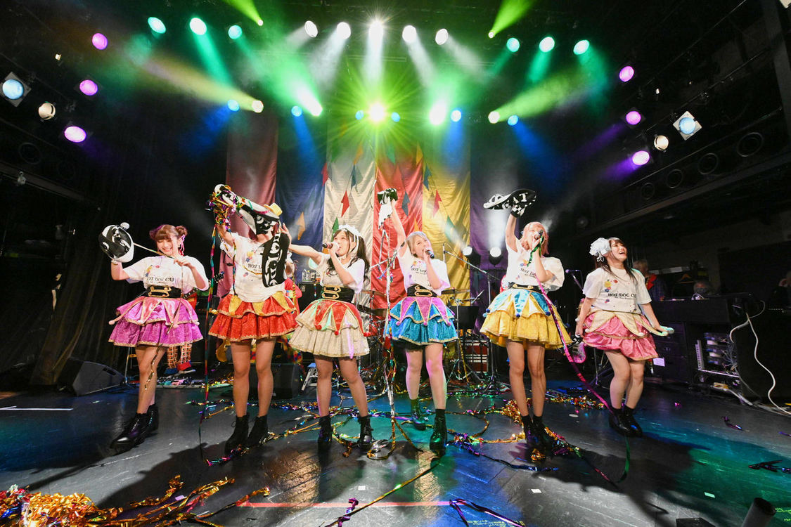 ＜HOT DOG CATワンマンライブ『進め！進め！進め！』＞（10月14日（水）渋谷WWW）