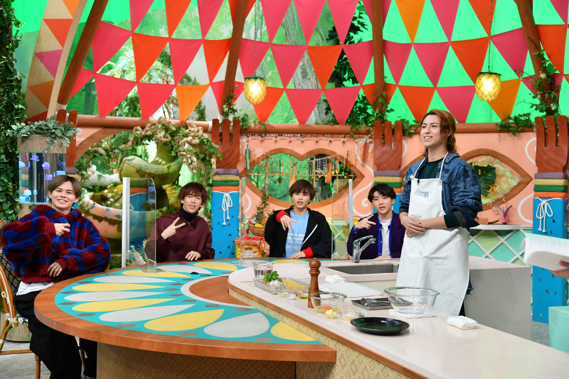 (C)神⼾コレクション ザ ニューリアリティー