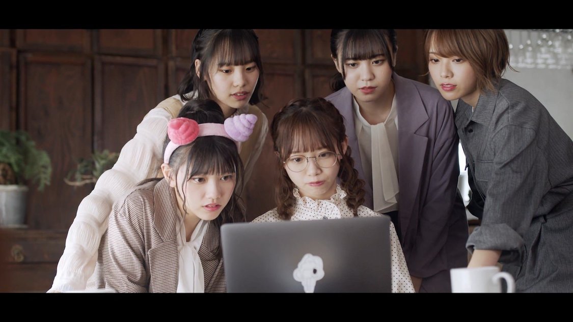 「銀河高速 渋滞中」MVより