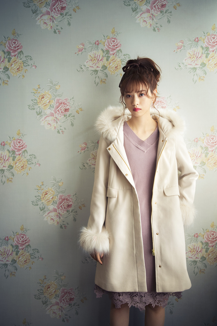 『GRL』2018年冬イメージビジュアル（乃木坂46 齋藤飛鳥/西野七瀬）