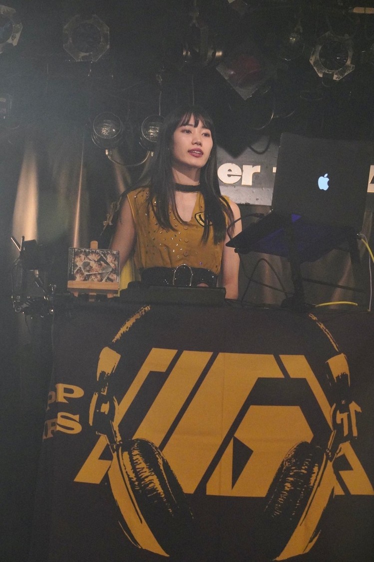 ＜アップアップガールズ（仮）meets DJ KURO-OBI 6thアルバム（仮）リリースライブ＞Zher the ZOO YOYOGI（2020年10月25日）