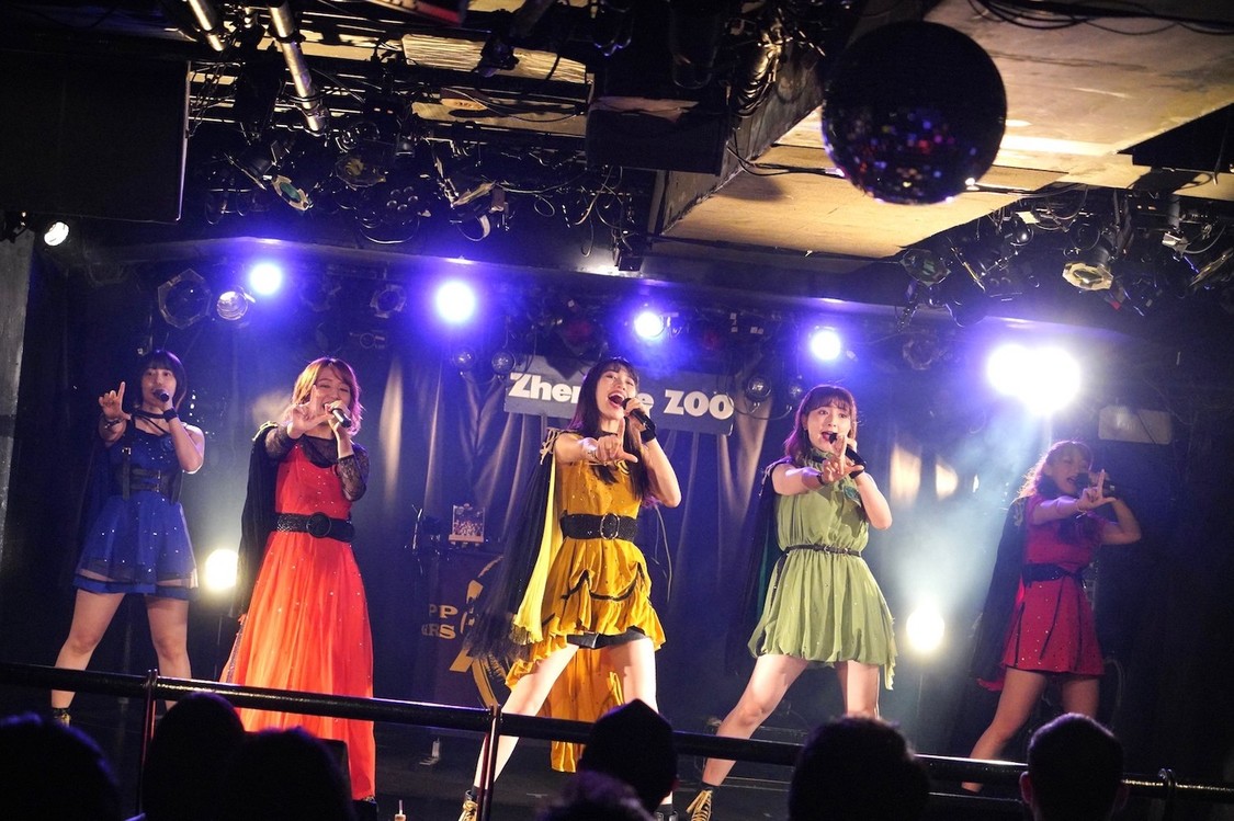 ＜アップアップガールズ（仮）meets DJ KURO-OBI 6thアルバム（仮）リリースライブ＞Zher the ZOO YOYOGI（2020年10月25日）