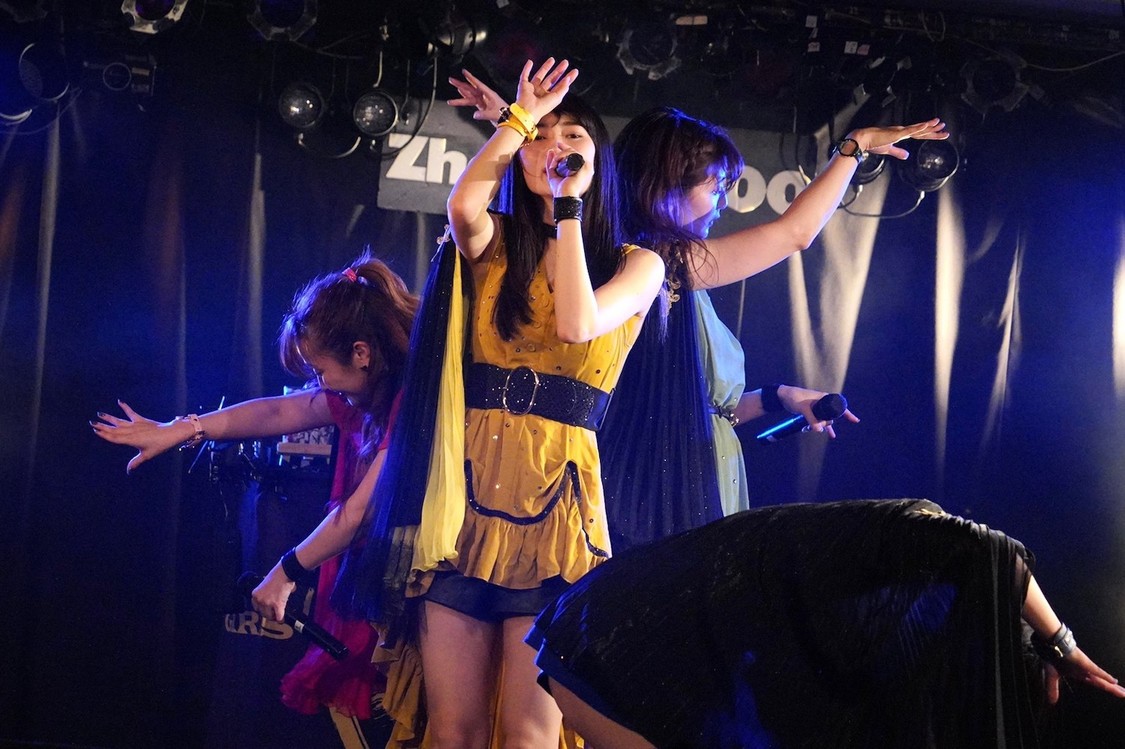 ＜アップアップガールズ（仮）meets DJ KURO-OBI 6thアルバム（仮）リリースライブ＞Zher the ZOO YOYOGI（2020年10月25日）
