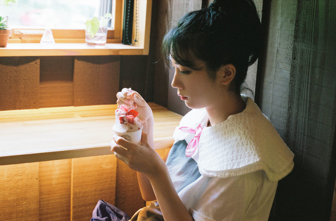 ©川島小鳥／小学館・週刊ビッグコミックスピリッツ