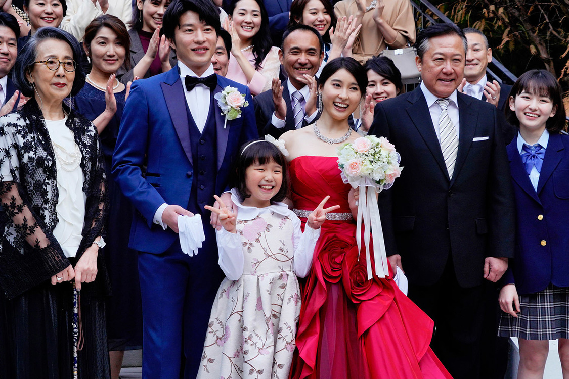 ©️2021 「哀愁しんでれら」製作委員会