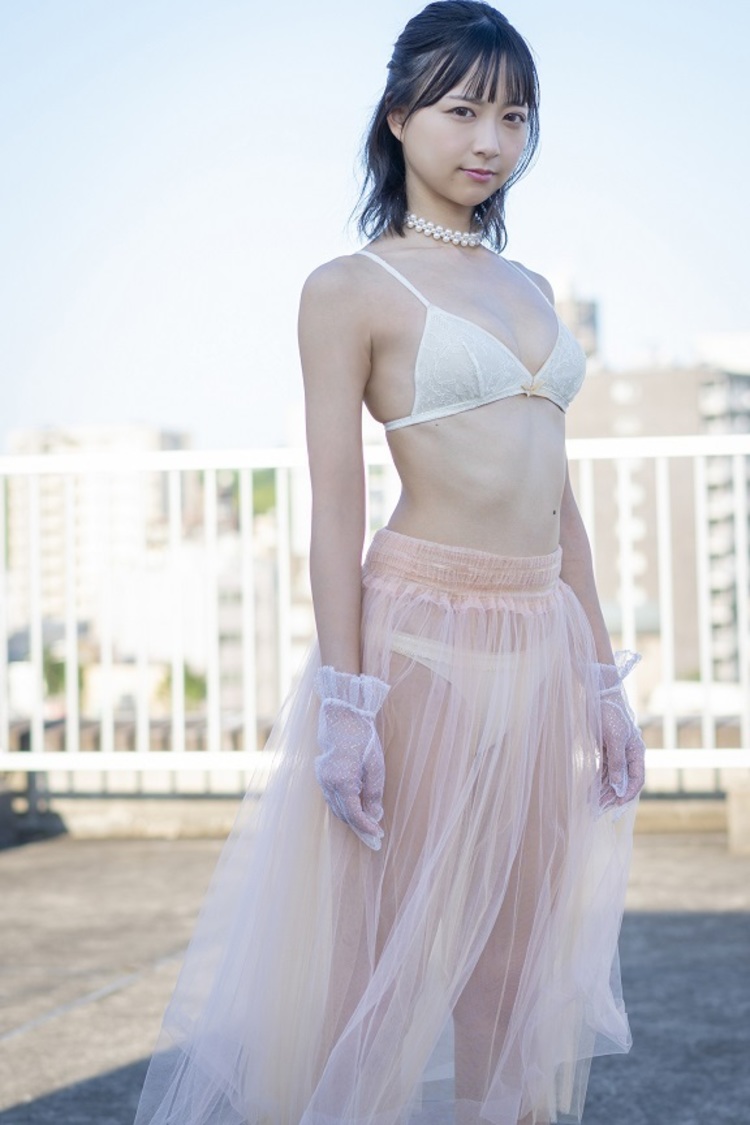 （C）光文社／FLASHデジタル写真集　写真・栗山秀作