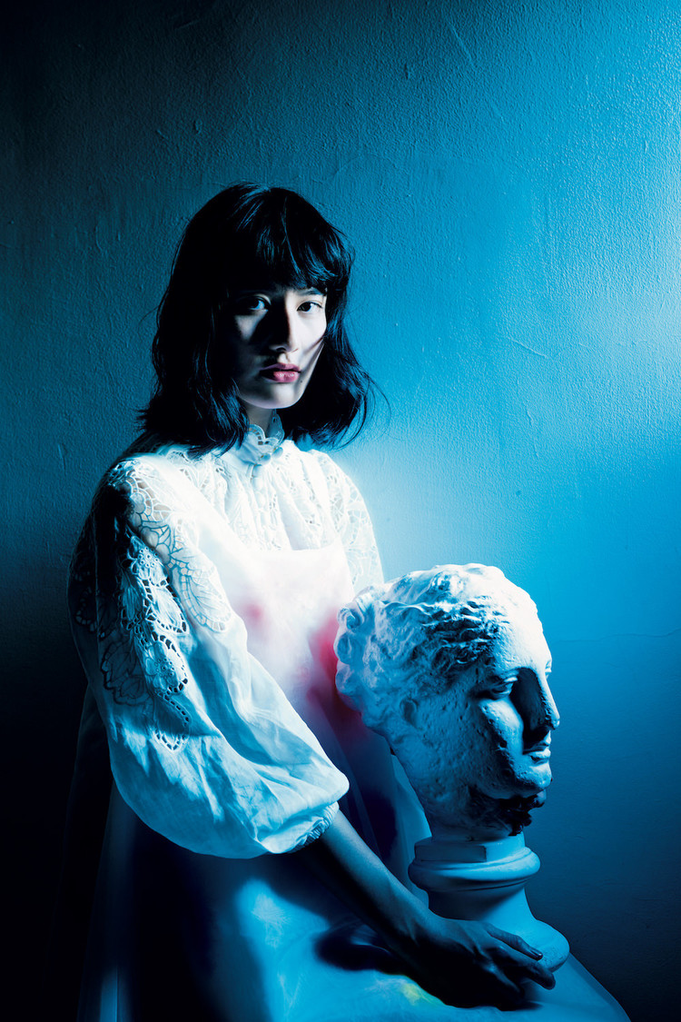 『装苑』2021年1月号より（撮影：山元彩香（KiKi inc.））