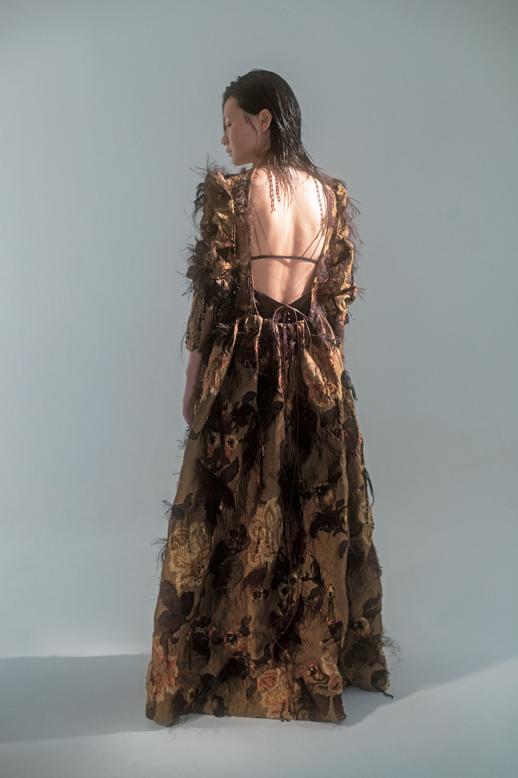 『装苑』2021年1月号より（撮影：安田如水（文化出版局））