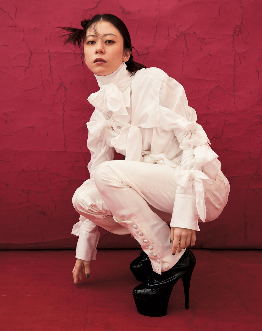 『装苑』2021年1月号より（撮影：大野隼男）