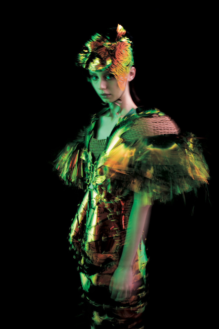 『装苑』2021年1月号より（撮影：横浪修）