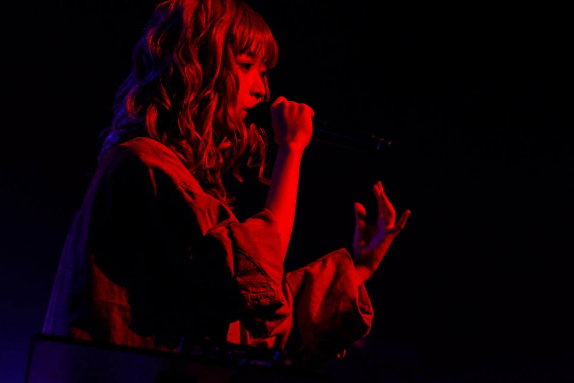 ＜藤川千愛 2nd Anniversary ワンマン『HiKiKoMoRi』＞撮影：石原汰一