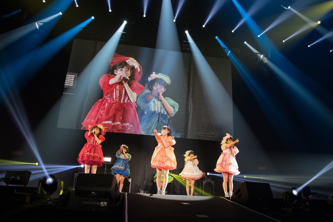 FES☆TIVE、＜@JAM EXPO2018＞ストロベリーステージ ライブ写真